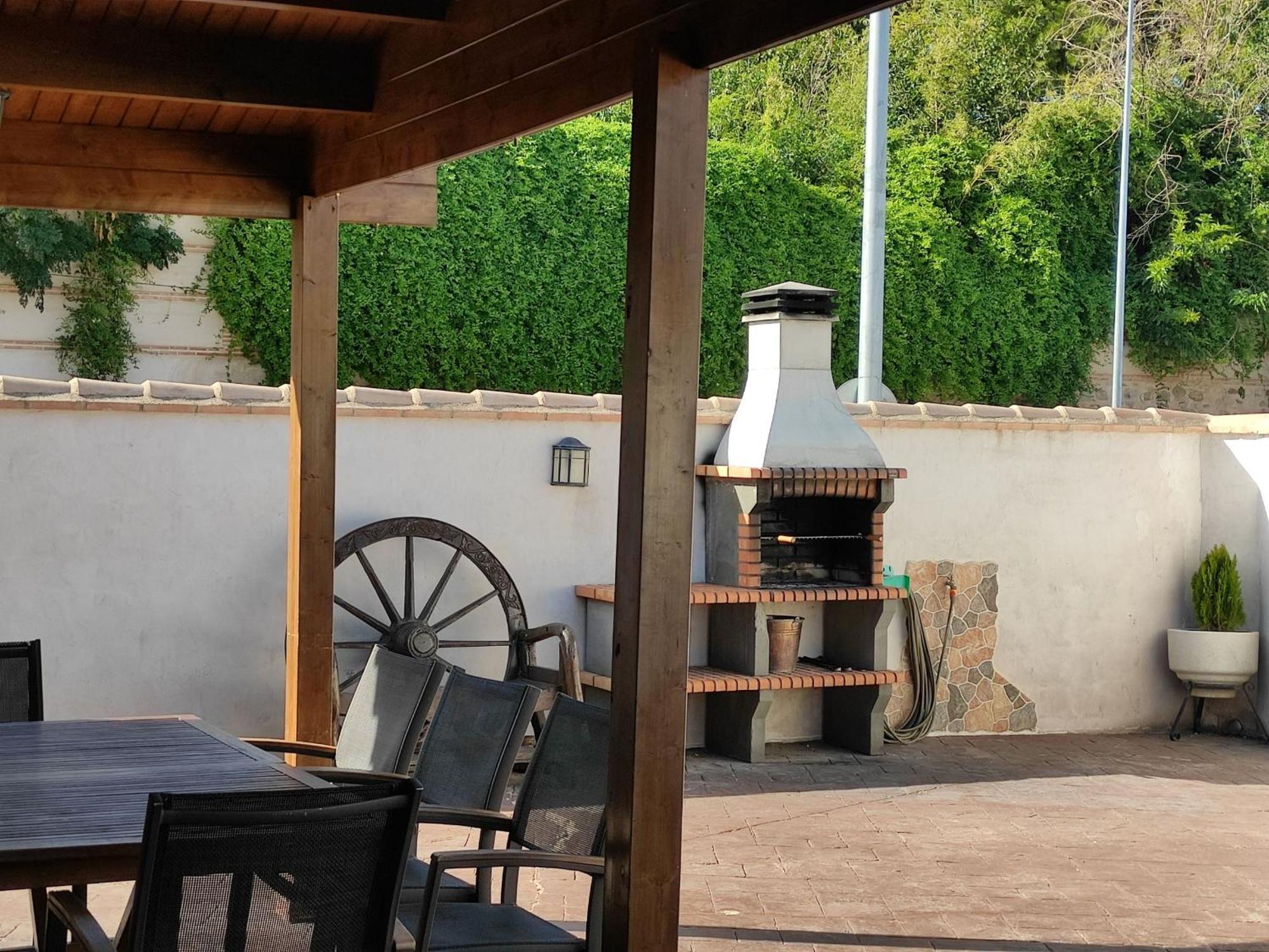 Casa Rural La Dehesa De Toledo A 5 Minutos De Puy Du Fou Espana Cobisa Exterior photo